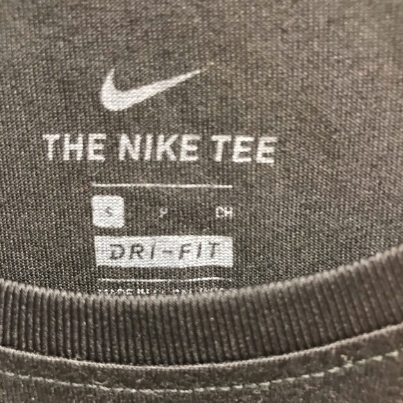 Nike Tank - Picture 3 of 3